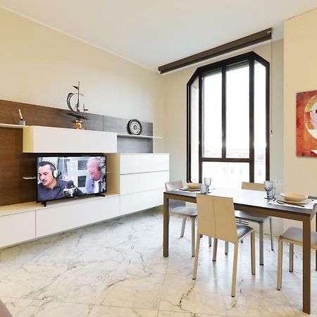 Duomo Luxury Apartment Milan Exterior photo